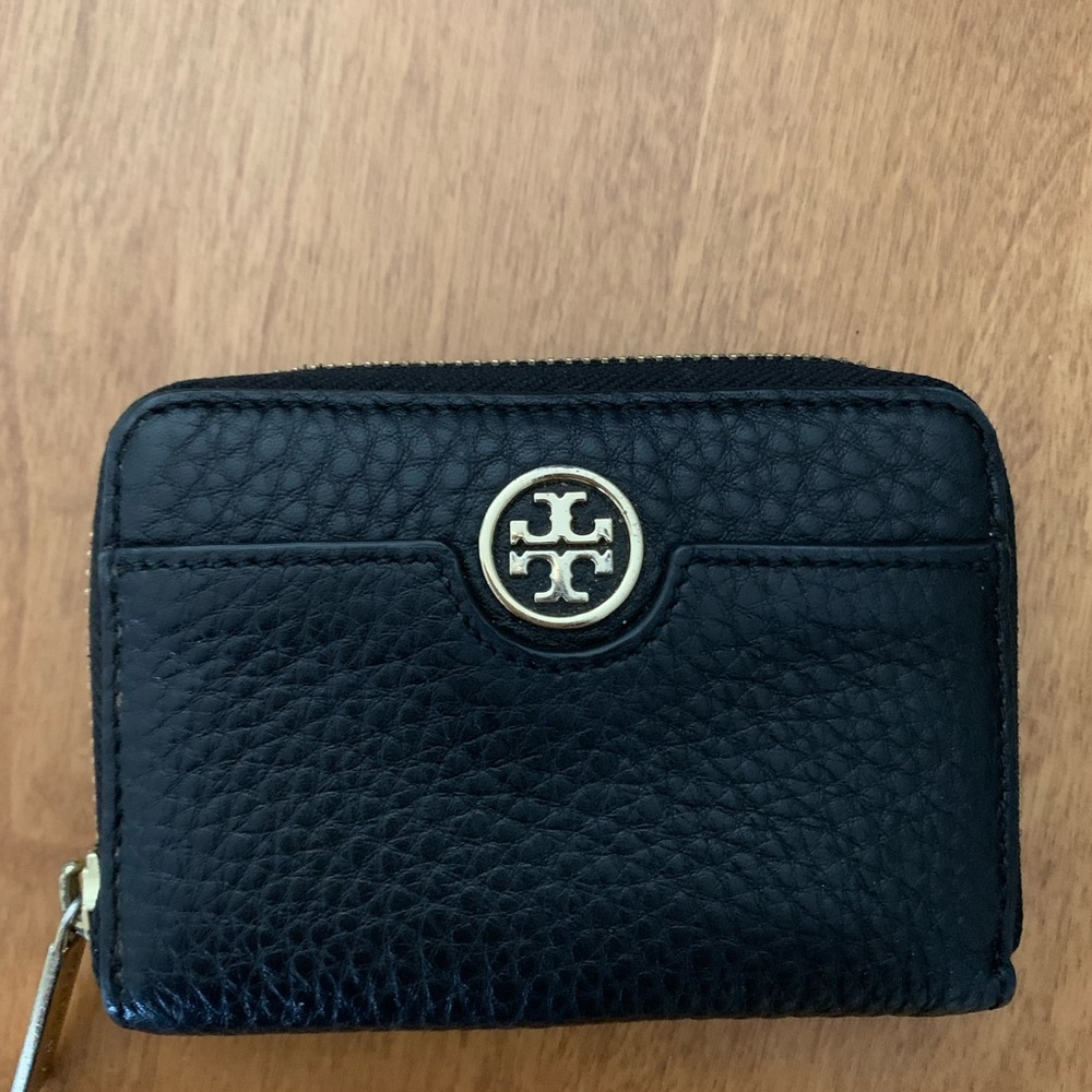 Tory Burch black key/card case.